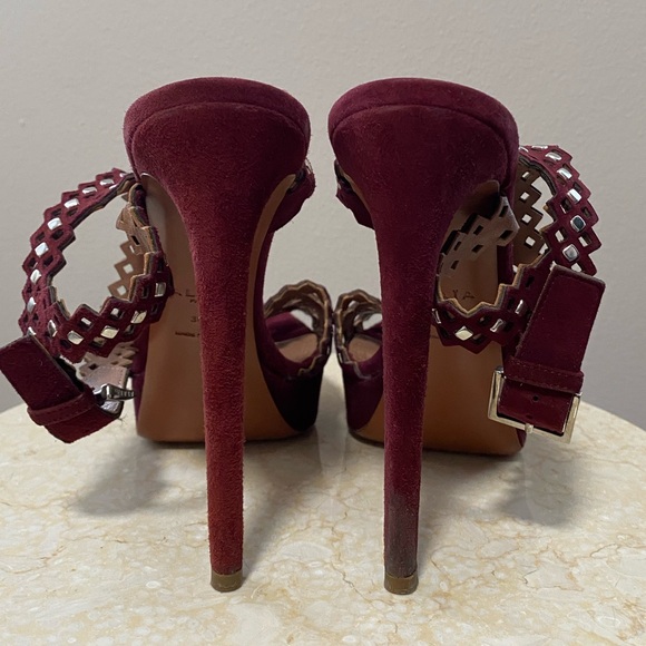 Alaïa Suede Burgundy Studded & Lasercut Accents Platform Heels Size 38.5/8 - Picture 4 of 6